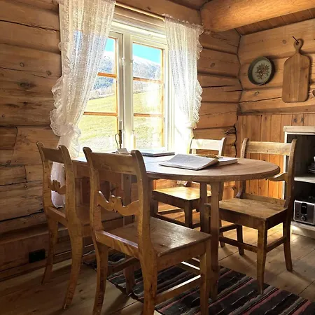Stallen - Koselig Lite Hus Pa Gardstun Skjak Exterior photo